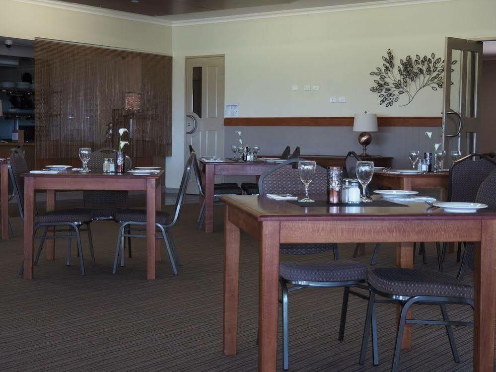 Pittsworth Motor Inn Bagian luar foto